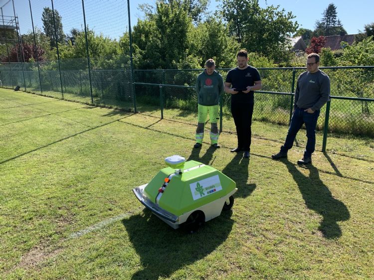 Intelligent One, robotbelijner Intelligent One, robotbelijner