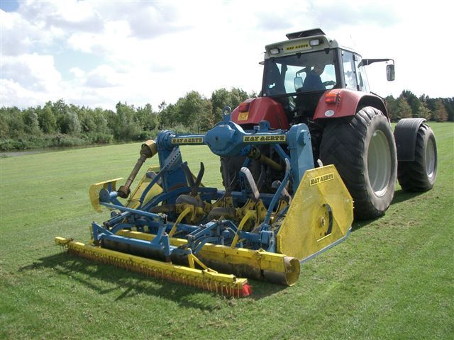 Archieffoto uit 2009 (niet noodzakelijk een van de machines die te koop staat) 