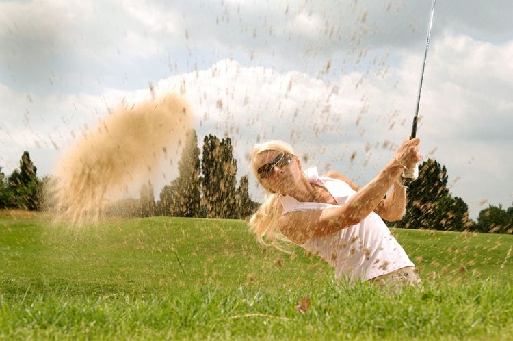 De campagne moet er onder andere voor zorgen dat meer vrouwen gaan golfen